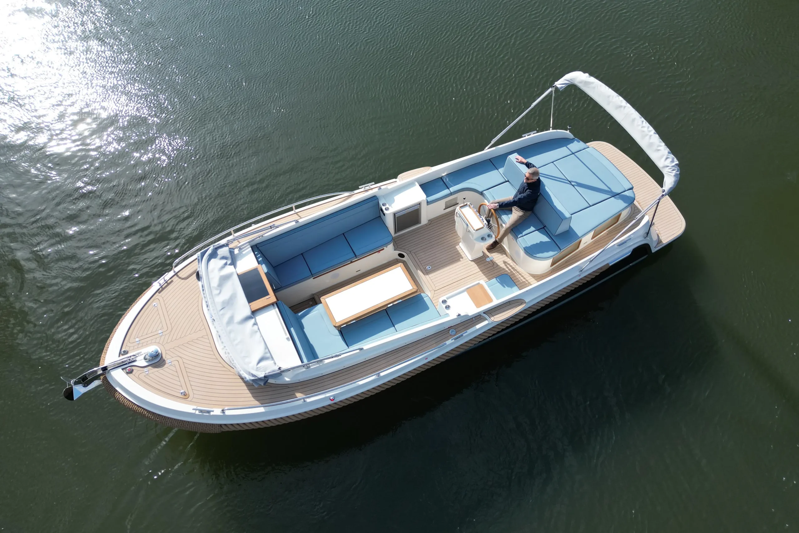 Interboat Intender 950 blue upholstery - Val Wyatt